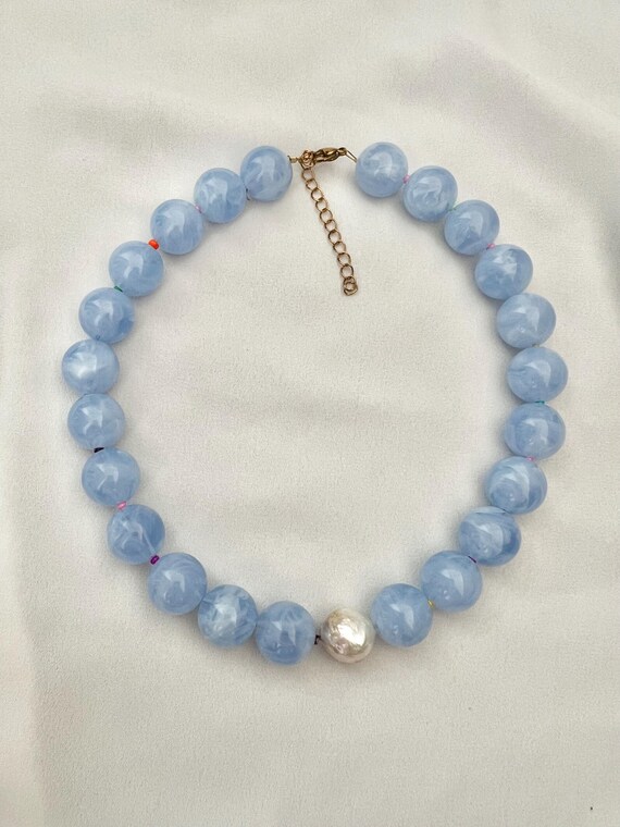 Light blue large bead Barque pearl necklace