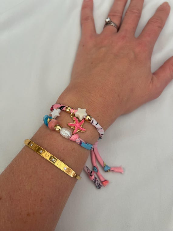 Pink recycled scarf string starfish bead bracelet