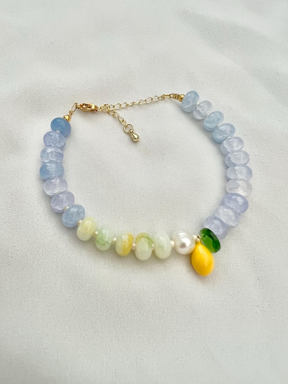 Lemon pendant pearl glass rondelle bead gold bracelet
