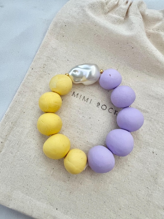 Butter yellow lilac large handmade bead pearl bracelet