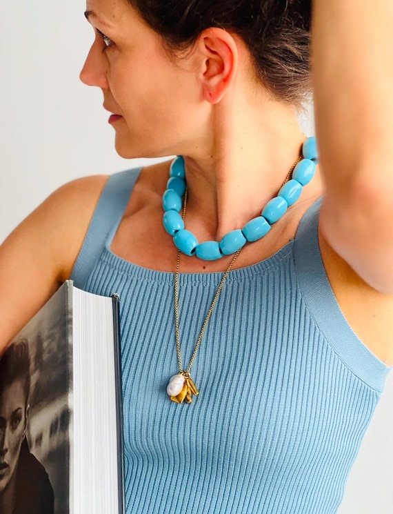 Large vintage turquoise glass bead gold necklace