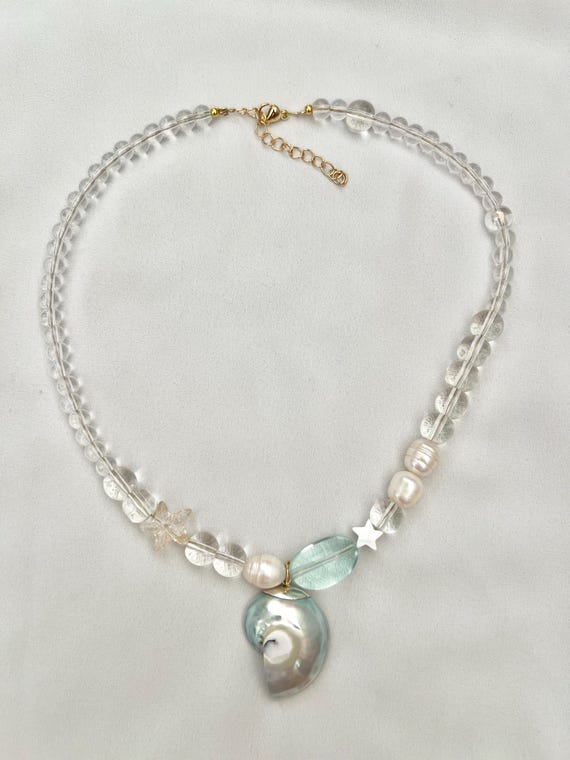 Nautilus shell clear bead gold necklace