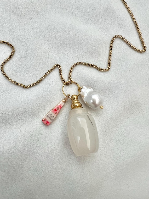 Love potion White Agate crystal stone bottle Baroque pearl gold chain necklace