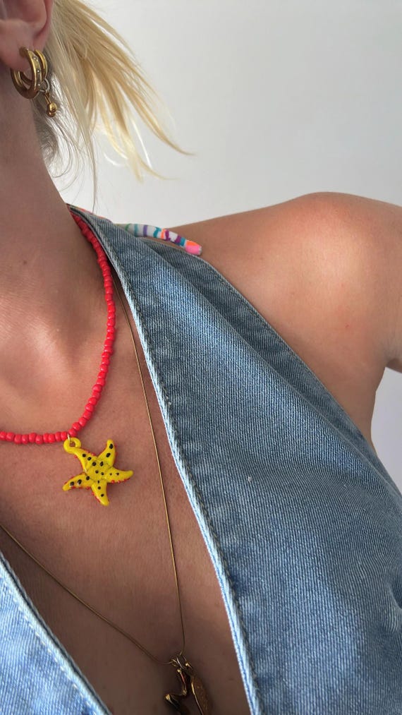 Yellow glass starfish red seed bead gold necklace