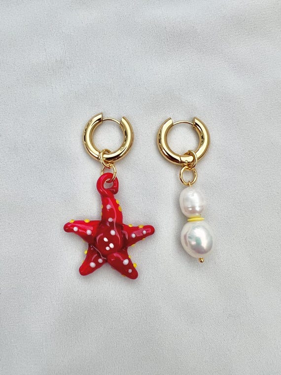 Mismatched Baroque pearl red glass starfish thick gold hoop earrings
