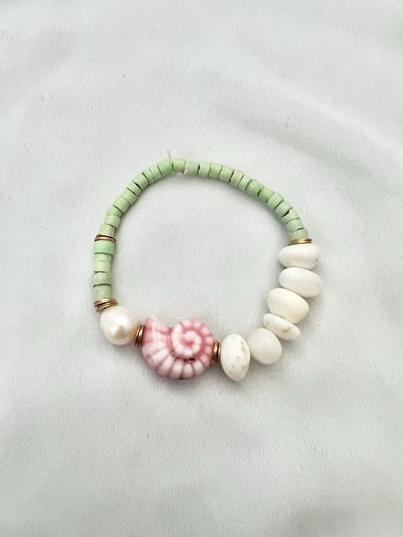Sea foam green beaded pearl pink shell stone bracelet