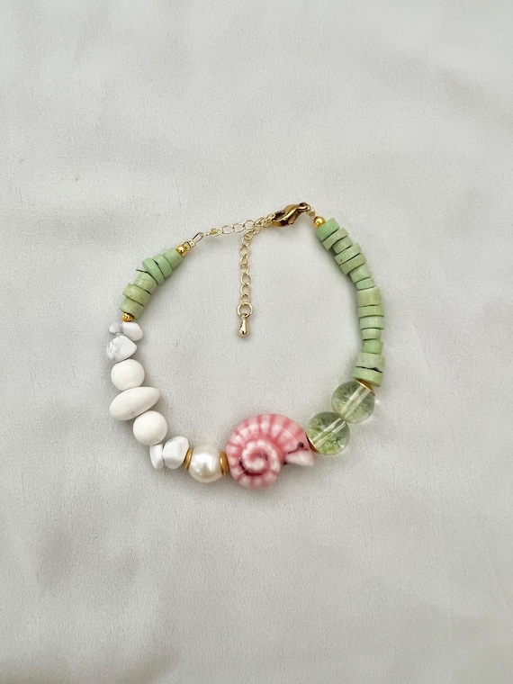 Sea foam green beaded pearl pink shell stone bracelet