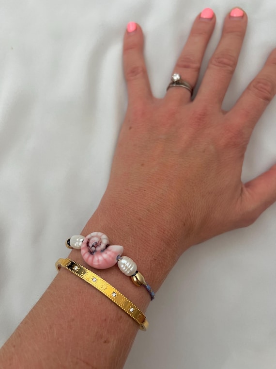 Ceramic pink shell pearl blue string bracelet