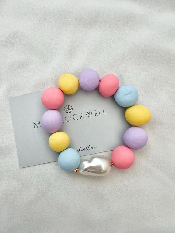 Bubblegum pastell large handmade bead Baroque pearl bracelet