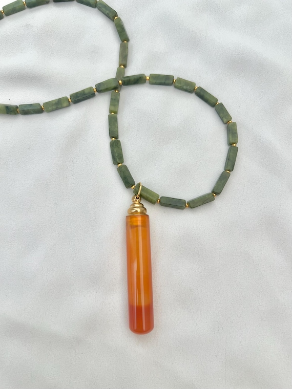 Red Agate crystal stone bottle and green gemstone beaded gold necklace