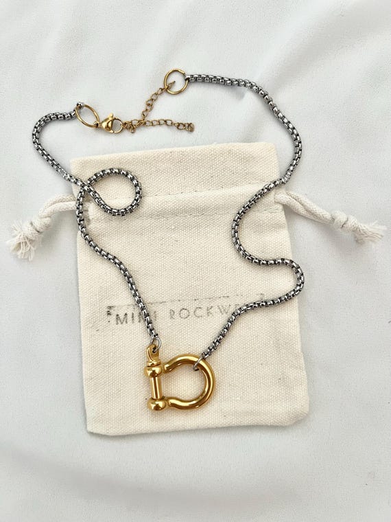 Thick silver chain large horseshoe carabiner gold lock stainless steel necklace