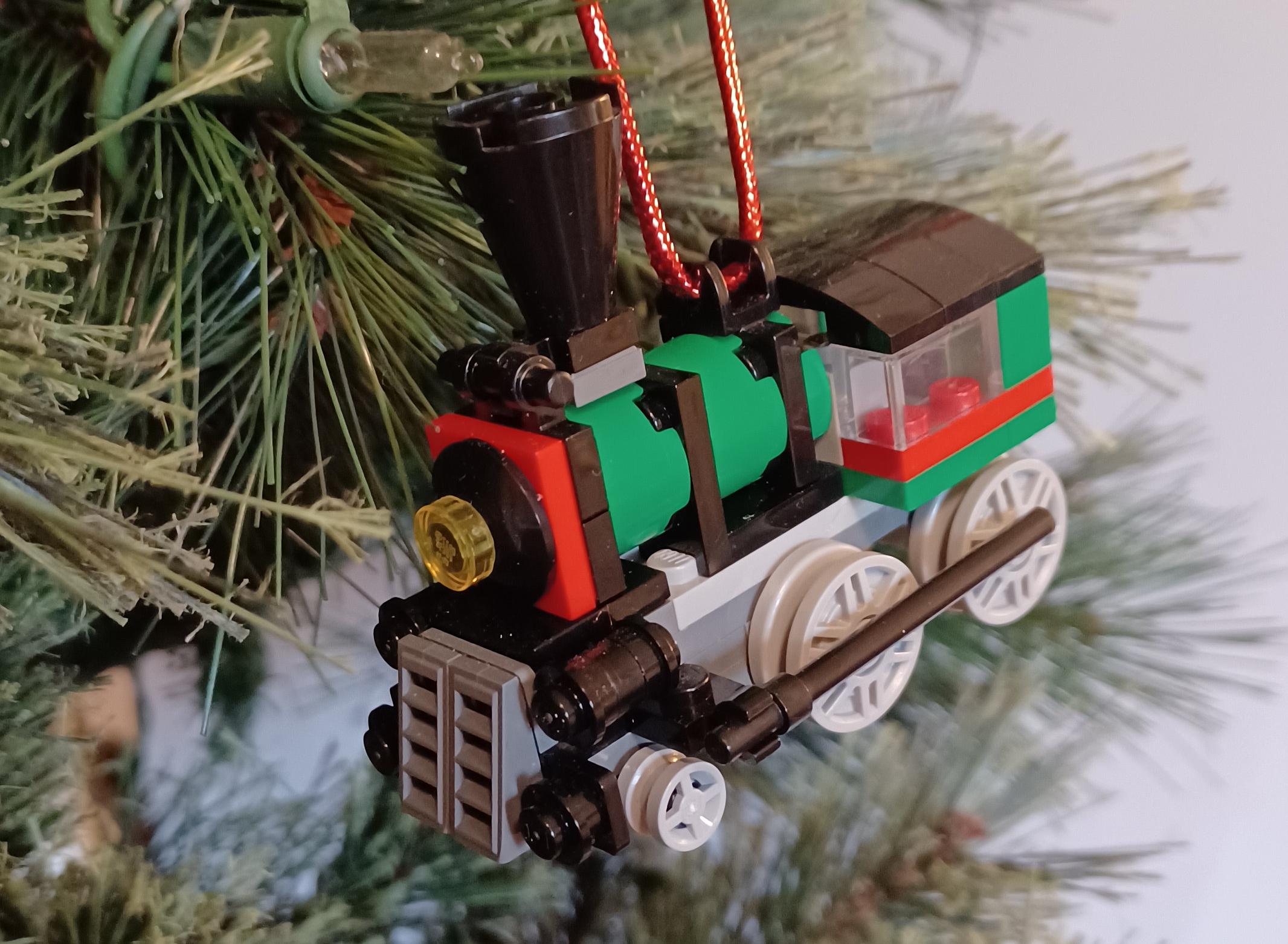 lego christmas train