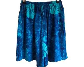 Vintage blue Hawaiian shorts Medium High waist Pull on Tropical
