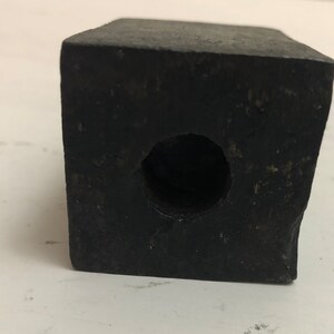 1lb black cast iron ring weight Small paperweight Vintage One pound image 4