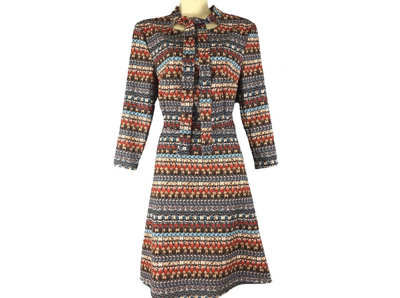 Vintage brown blue print A-line dress 810 Tie neck 1970S