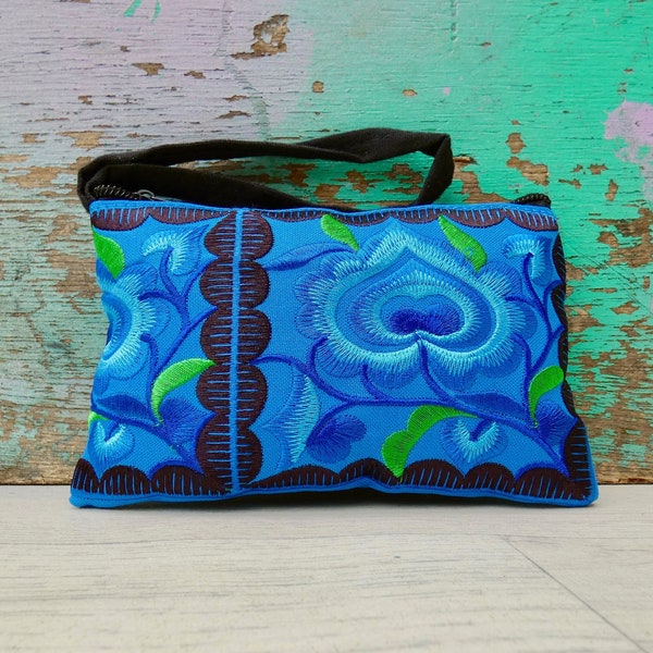 Embroidered Hmong purse | coin purse | wristlet | Thai purse | boho purse | colourful purse | ethnic purse | gifts for her
