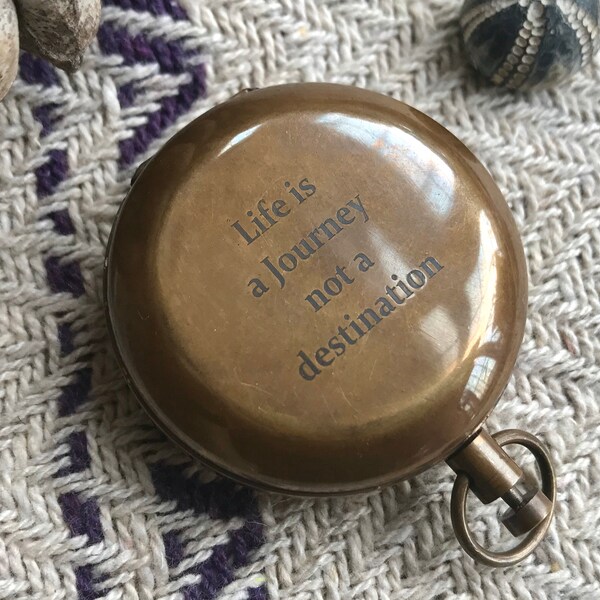 Handmade Brass Pocket Compass: Vintage Style, Engraved Message