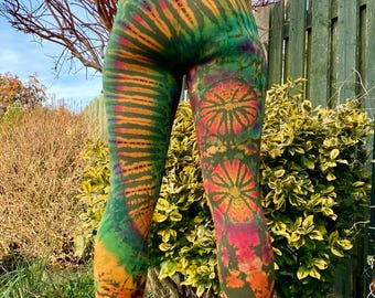 KLEINE tie-dye-legging | hippiekleding | Funky leggings | festivalkleding | kleurrijke legging
