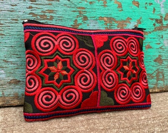 Small Red Hmong purse | embroidered coin purse | Thai purse | boho purse | colourful purse | gifts for her