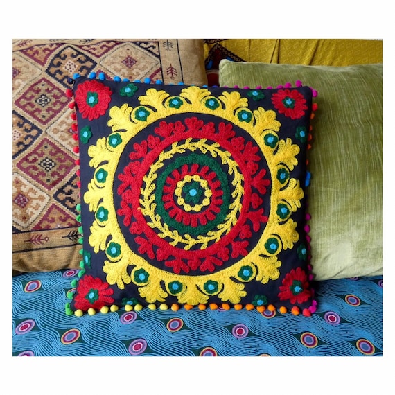 Embroidered cushion cover | boho cushion | suzani cushion | hippie cushion | boho cushion | pom poms | indian cushion