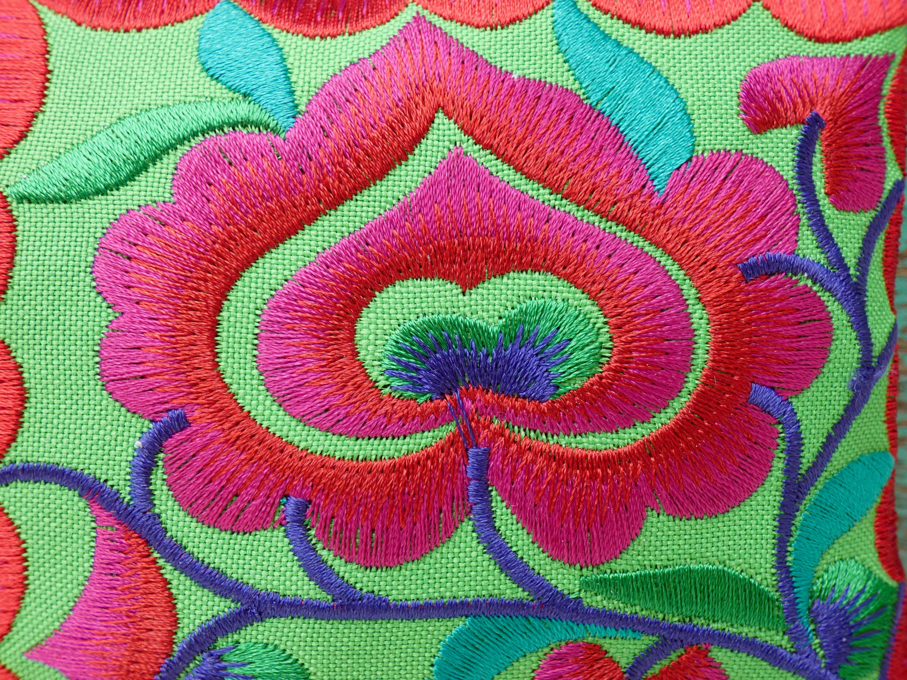 Borsa A Mano Ricamata Hmong, Nappa E Campanellini - BG501VVB - Italia - Foto 9