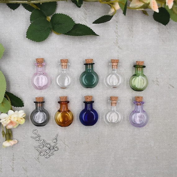 10 PCS Small Glass Bottles with Cork Lids, 3ml Empty Spell Jars Mini Glass  Bottles with Stoppers Miniature Potion Bottles Small Message Bottles Tiny