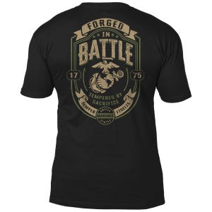 USMC Forged In Battle 7.62 Design Men&#39;s Marines T-Shirt