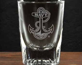 Verre à shot « Build Your Glass » de l’US Navy, 45 ml (1,5 oz).