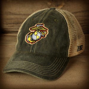 USMC &#39;Eagle, Globe, and Anchor&#39; Vintage Trucker Hat - Black