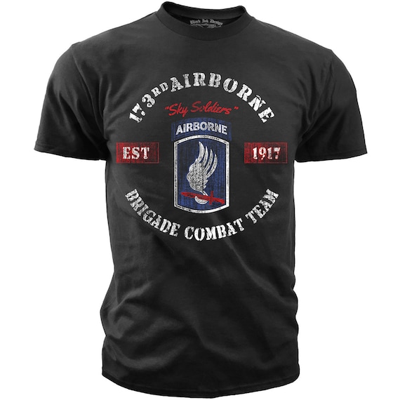 Vintage Usaaf Insignia T-Shirt. Retro Distressed Design. Vintage Usaaf Insignia T-Shirt. Retro Distressed Design.