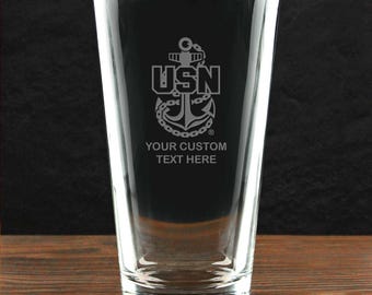 U.S. Navy Chief E-7 personnalisé 16 oz Verre à bière USN Pinte - Fabriqué aux États-Unis