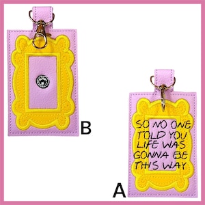 Porte-cartes et carte d'identité inspirés du cadre de la porte des amis