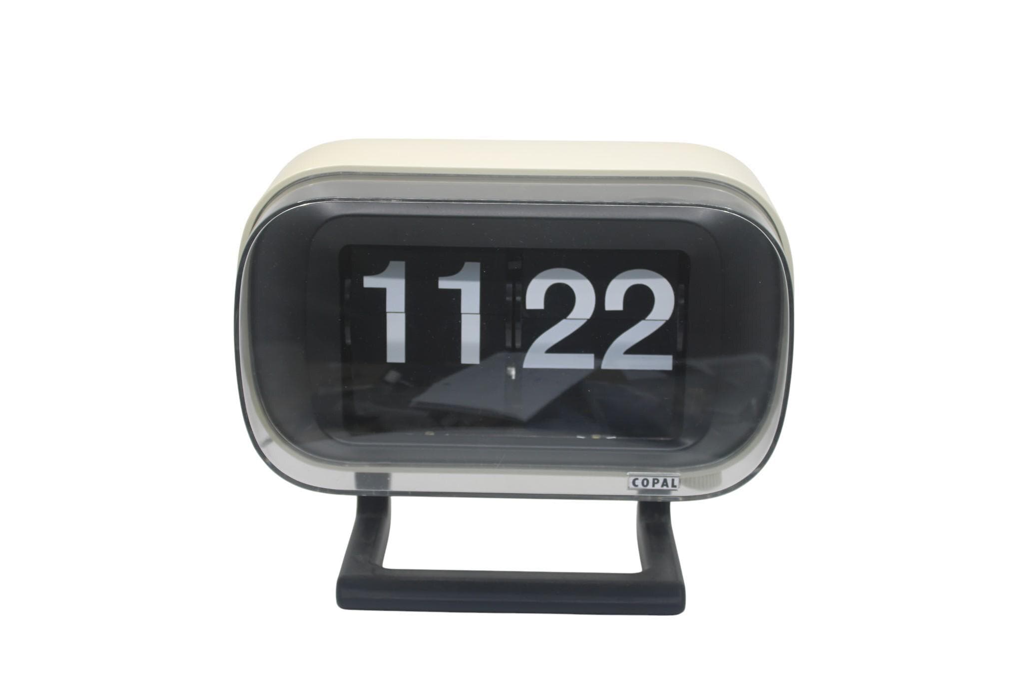 Caslon clock - Etsy 日本