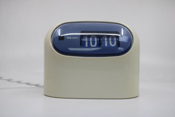 Refurbished, Rare and Bright Blue & White Seiko SD502 Flipclock