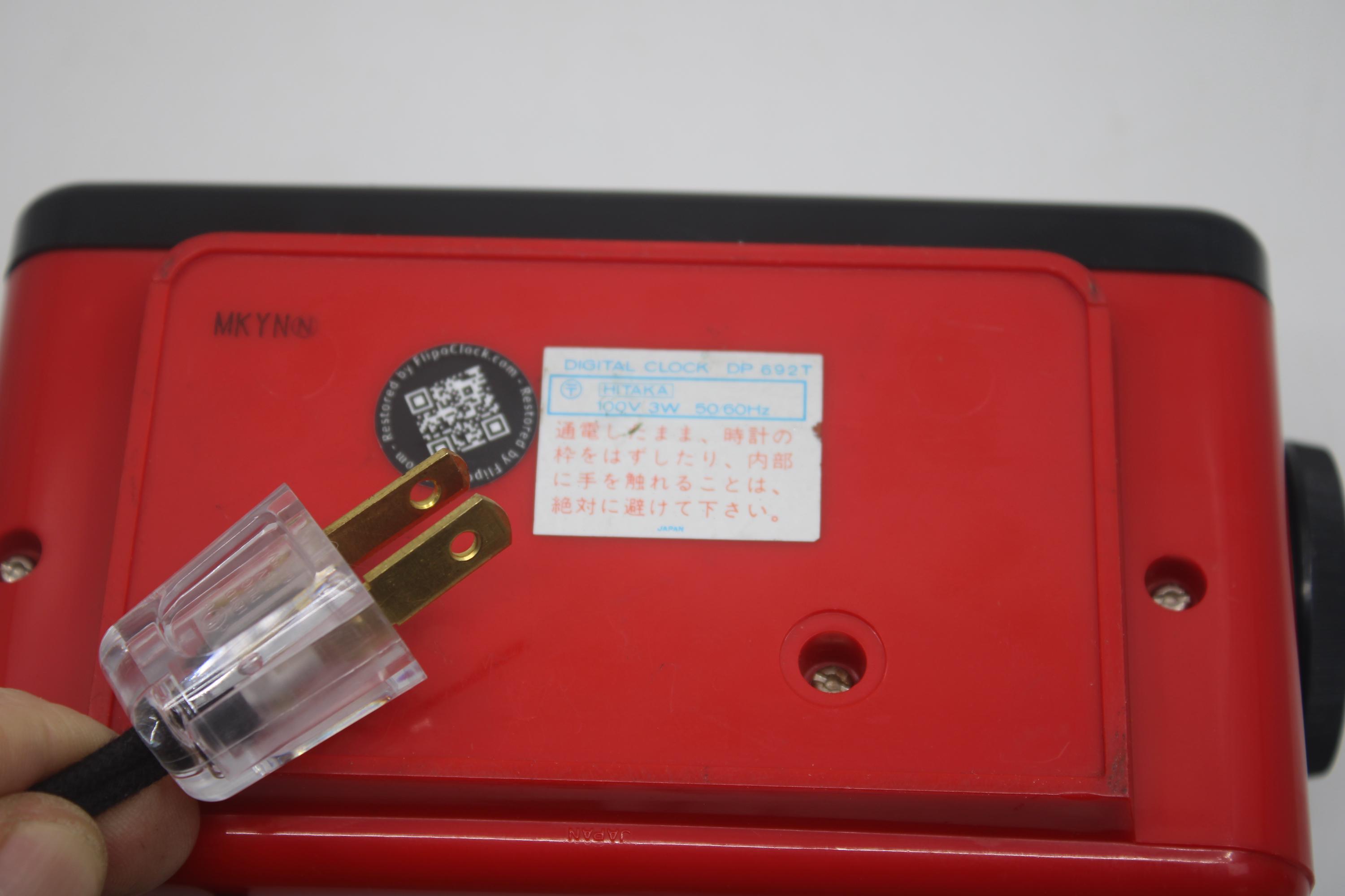 Restored Bright Red Vintage Seiko Flip Clock / Flipclock DP692T