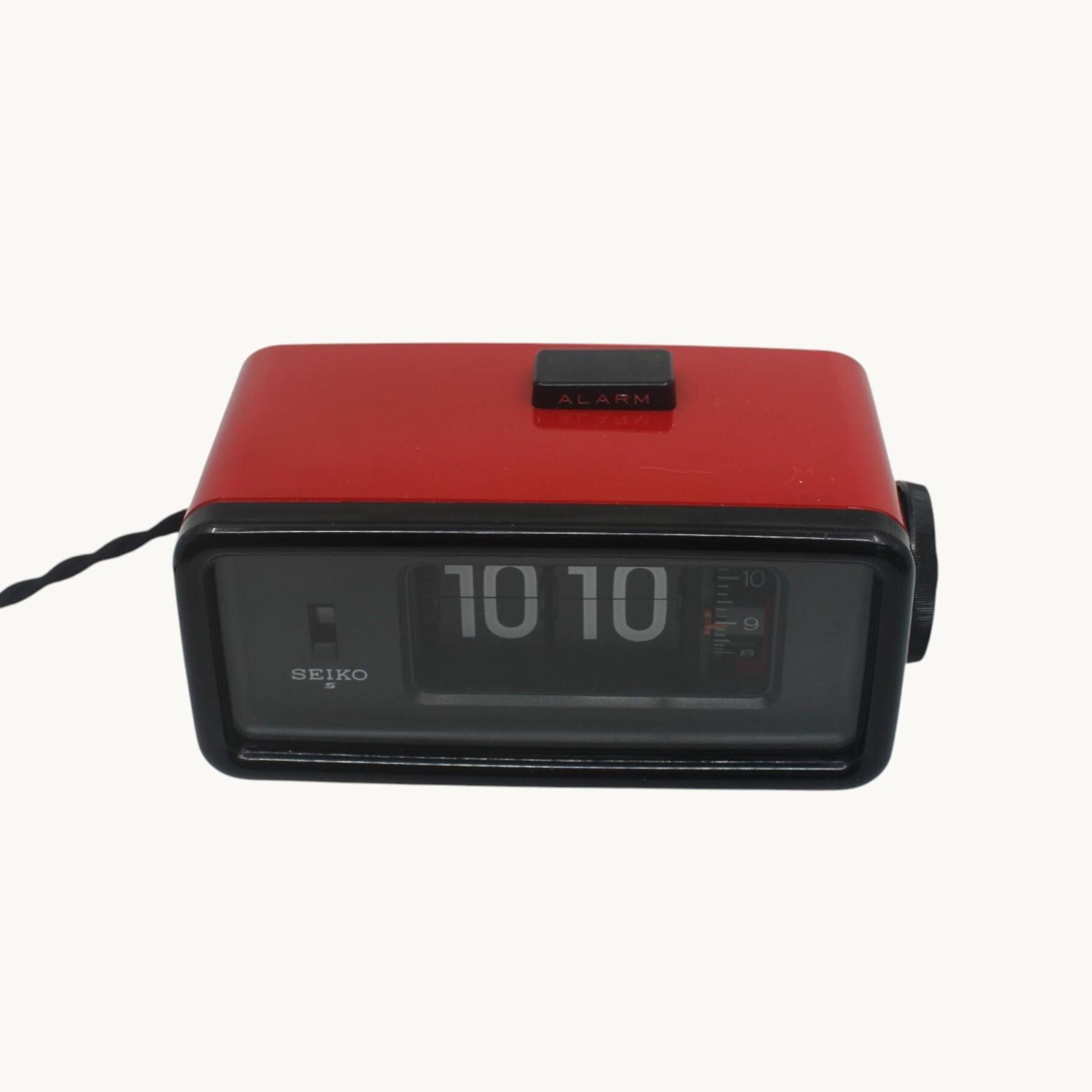 Restored Bright Red Vintage Seiko Flip Clock / Flipclock DP692T