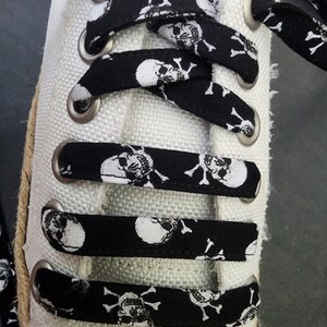 Skull shoelaces shop