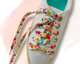 Folk Flowers Floral Shoelaces