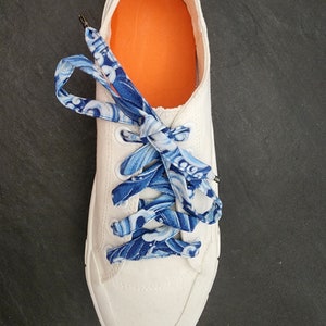 Blue and White Ocean Waves Patterened Flat Cotton Shoelaces