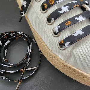 Shoelaces for Sneakers with Ghosts and Pumpkins for Halloween Gifts Halloween Costumes and Fun Halloween Accessories