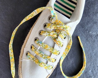 Yellow and Blue Spring Flowers Patterned Flat Cotton Shoelaces