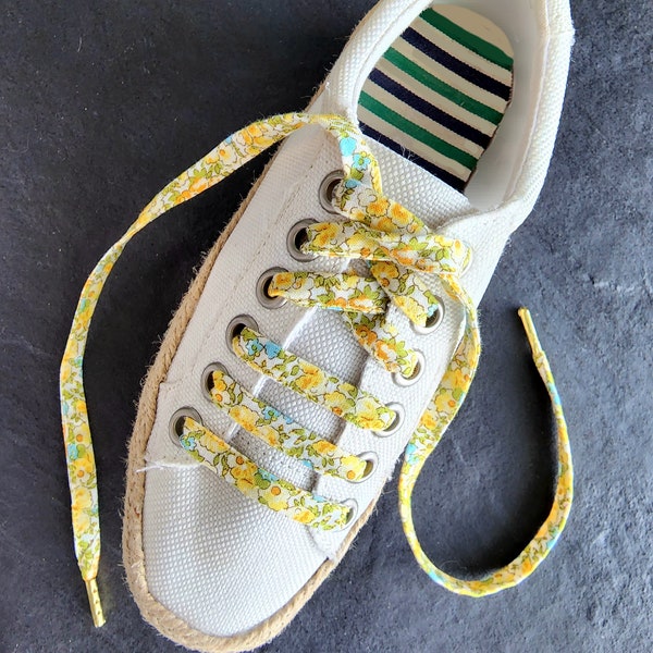 Yellow and Blue Spring Flowers Patterned Flat Cotton Shoelaces