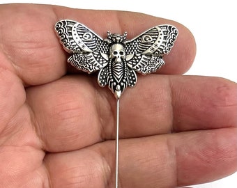 Amazing Deaths Head Moth Stick Pin / T13