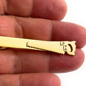 Klips do krawata Saw Tie Bar /P50