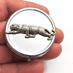 Rare LEOPARD TIGER  Compartment Pill Box Pill Case Container  / P28