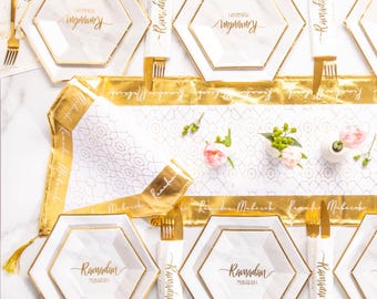 Metallic Gold ‘Ramadan Mubarak’ Runner
