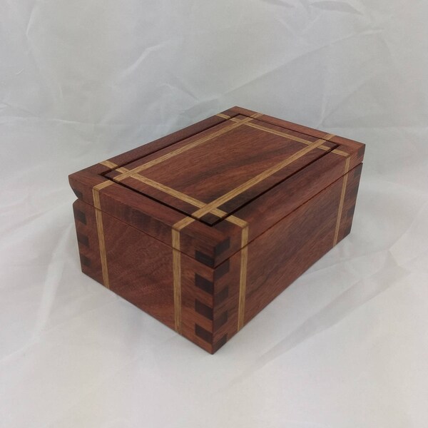 Small Keepsake Box/ Memory Box - Handmade from reclaimed Jarrah with Australian Oak inlay