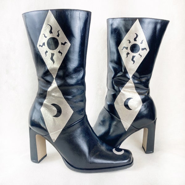 Celestial Hand Painted Leather Metallic Silver Boots, brand Womens Shoes Size US 9, 70s Style Boho Gogo Boots, Sun and Moon