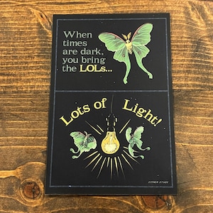 Carte postale d'amitié Luna Moth, beaucoup de lumière, décoration cottage, cartes de Saint-Valentin, carte de voeux illustration de style victorien, carte drôle