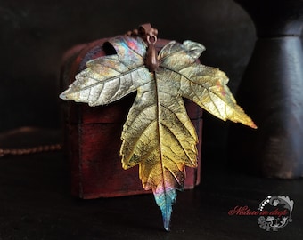 Pendant with maple leaf. Pendant with real leaf. Copper-plated. Botanical jewelry. Nature inspired. Botanical accessory.